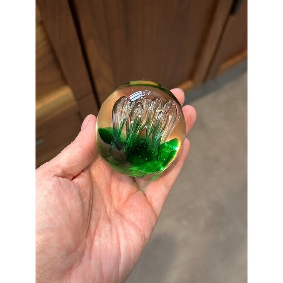 Art Glass Paperweight Green Controlled Bubble Sphere Water Plants - Picture 10 of 11